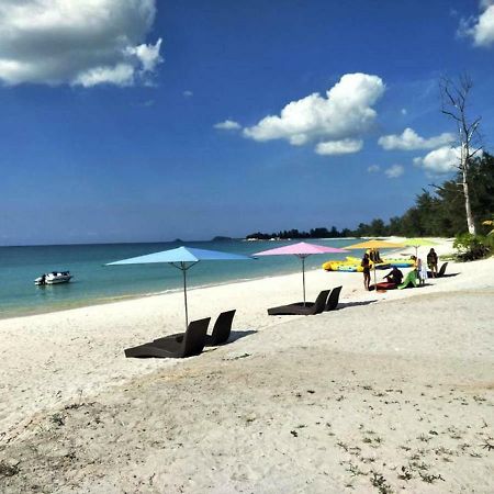 Belitung Holiday Resort Sijuk Buitenkant foto