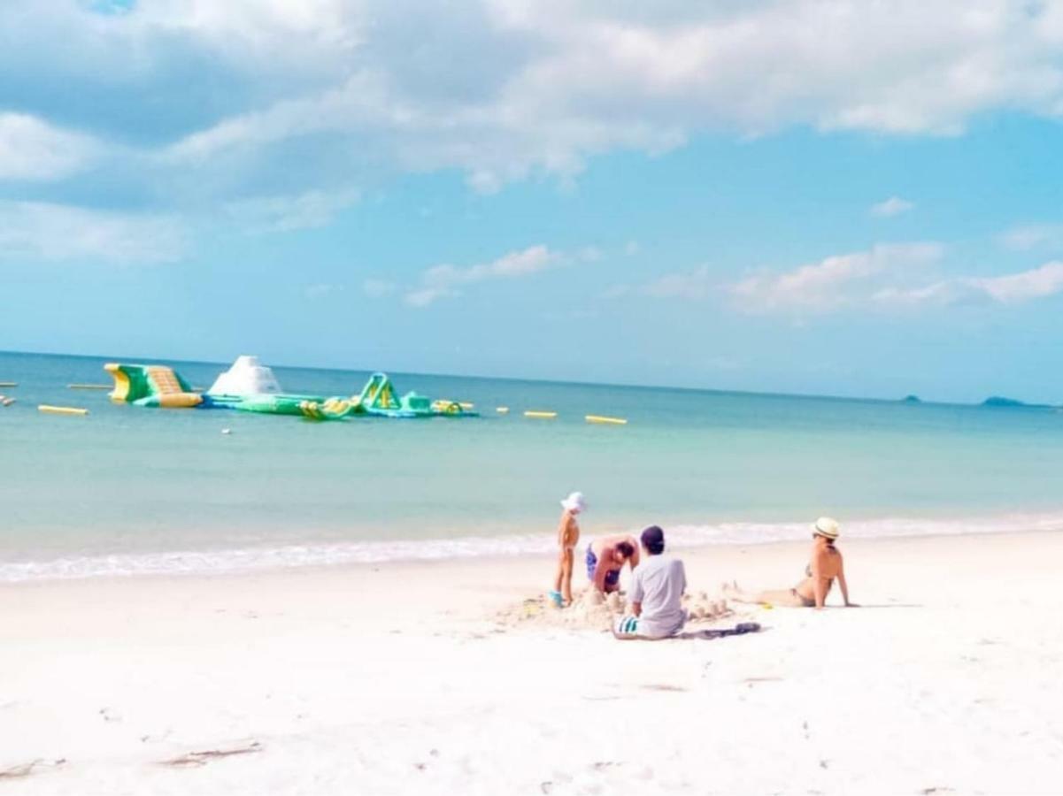 Belitung Holiday Resort Sijuk Buitenkant foto