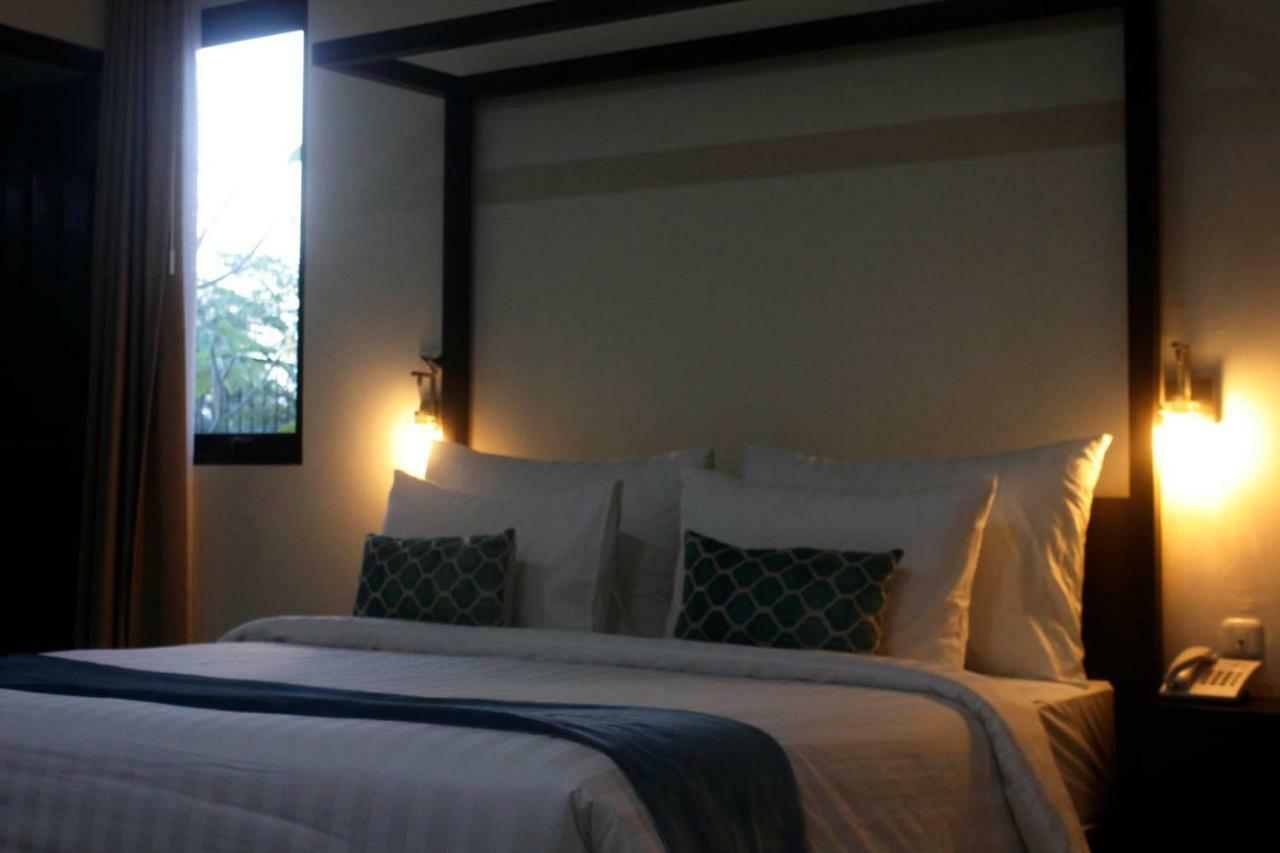 Belitung Holiday Resort Sijuk Buitenkant foto